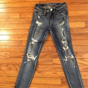 American eagle super stretch ripped jegging size 0